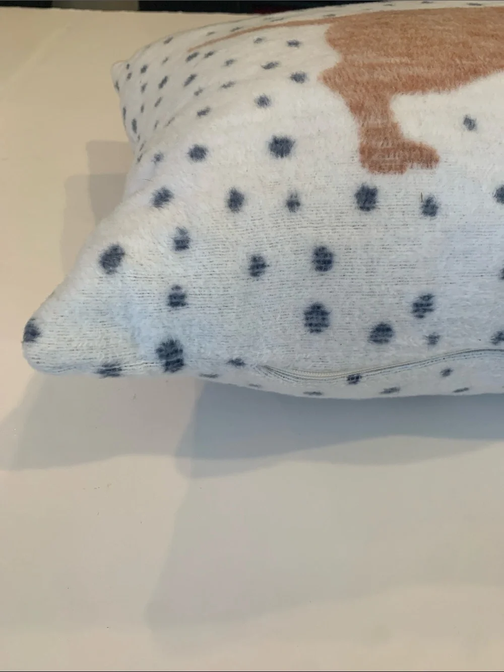 Docofil Dachshund Decorative Rectangle Accent Throw Pillow White Blue Polka Dots